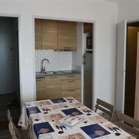 Saint-gilles-croix-de-vie, 2 Pieces, 4 Personnes - Fr-1-324-558